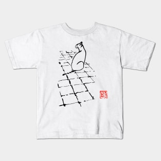 cat on terrace 02 Kids T-Shirt